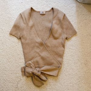 Aritzia | All tied up top